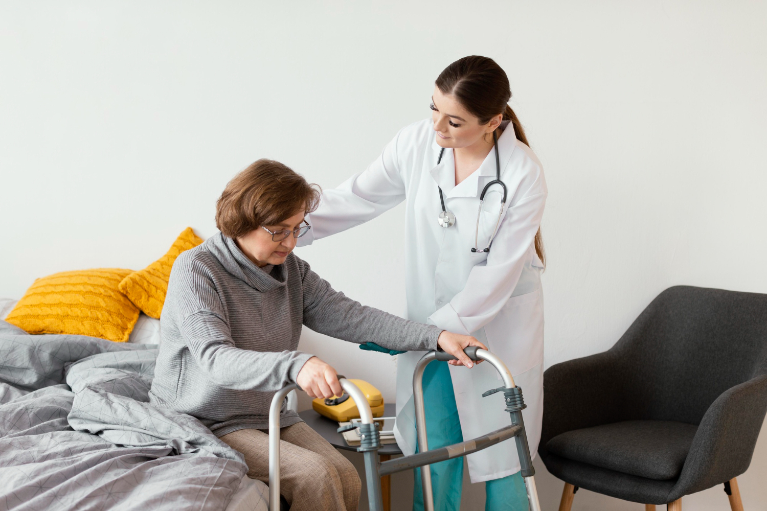 medium-shot-doctor-checking-patient